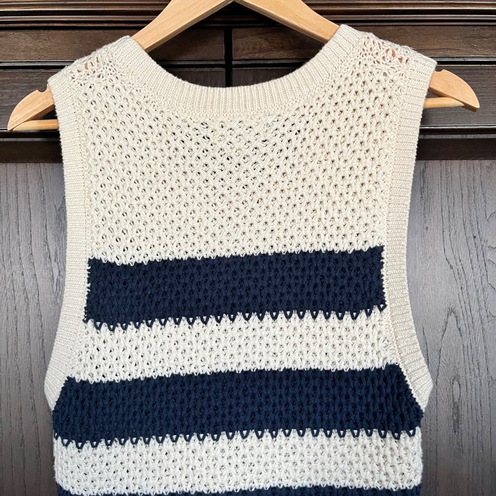 EVEREVE Sweater Vest Womens Sz XL Navy Ivory Striped Open Knit Classic Work - Picture 5 of 6